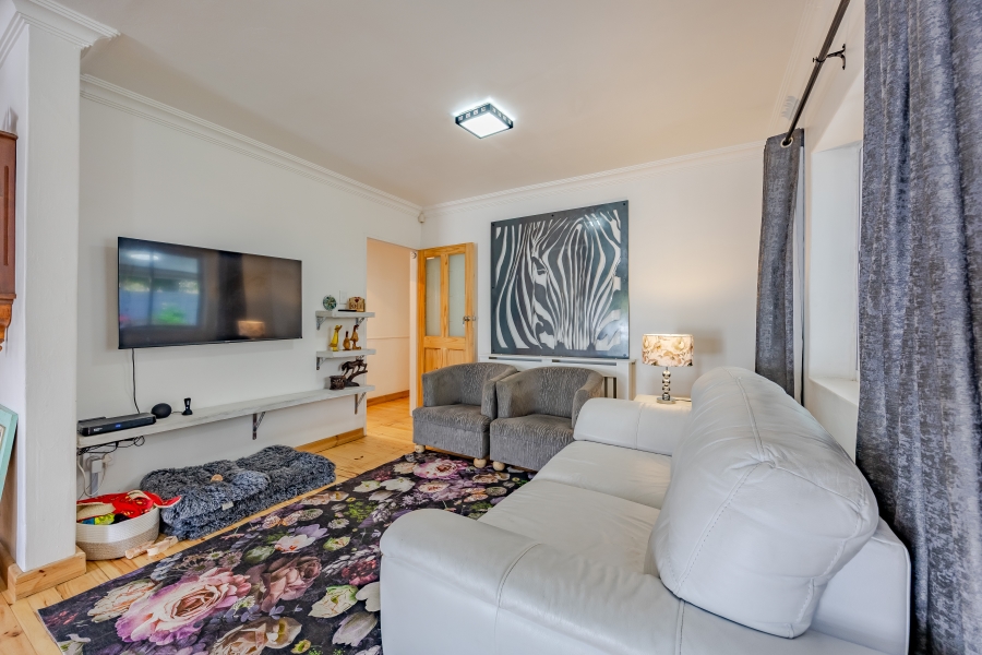 3 Bedroom Property for Sale in Edgemead Western Cape